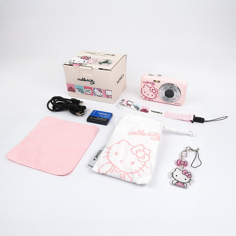 YASHICA x Hello Kitty Digicam