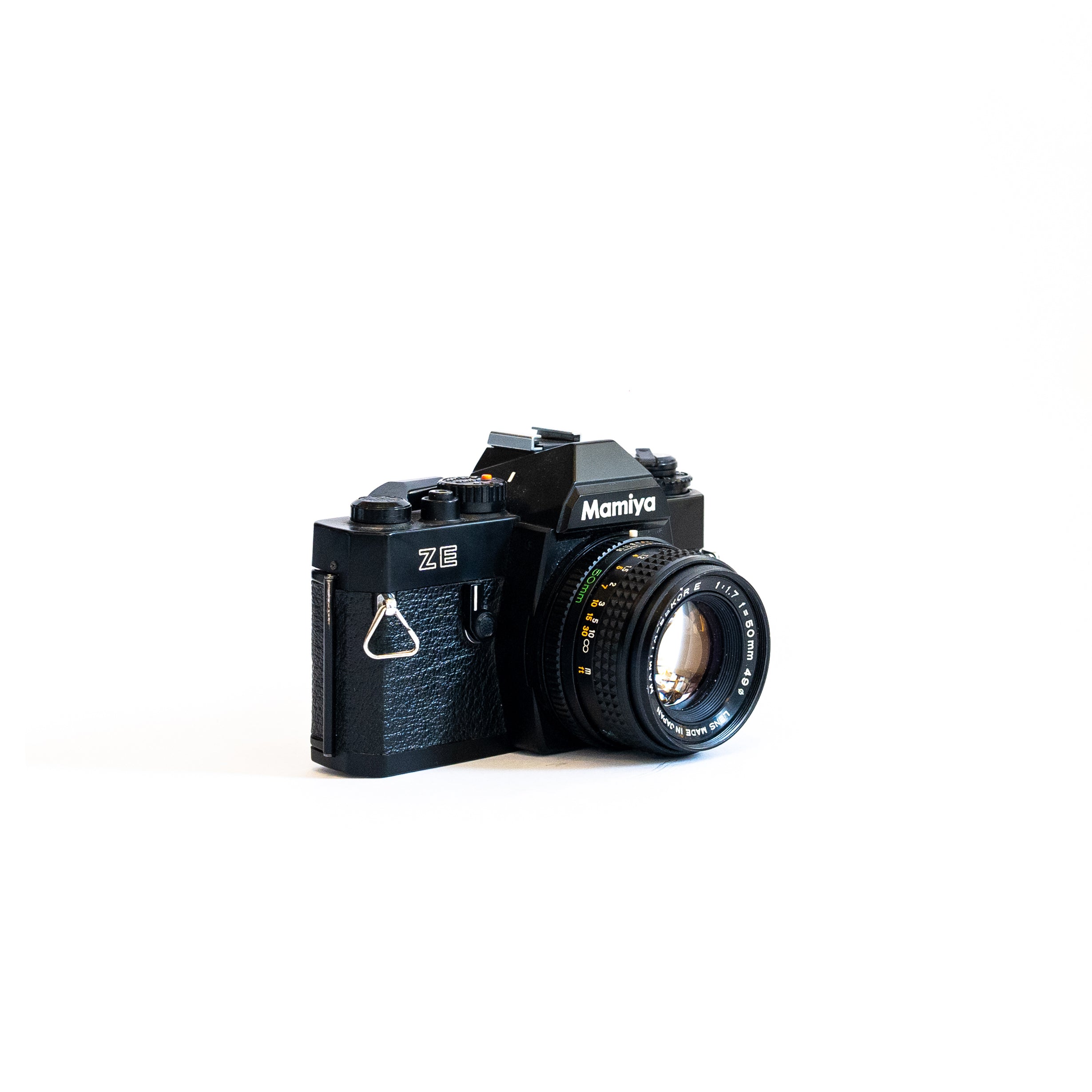 Mamiya ZE + 50mm F1.7 Lens