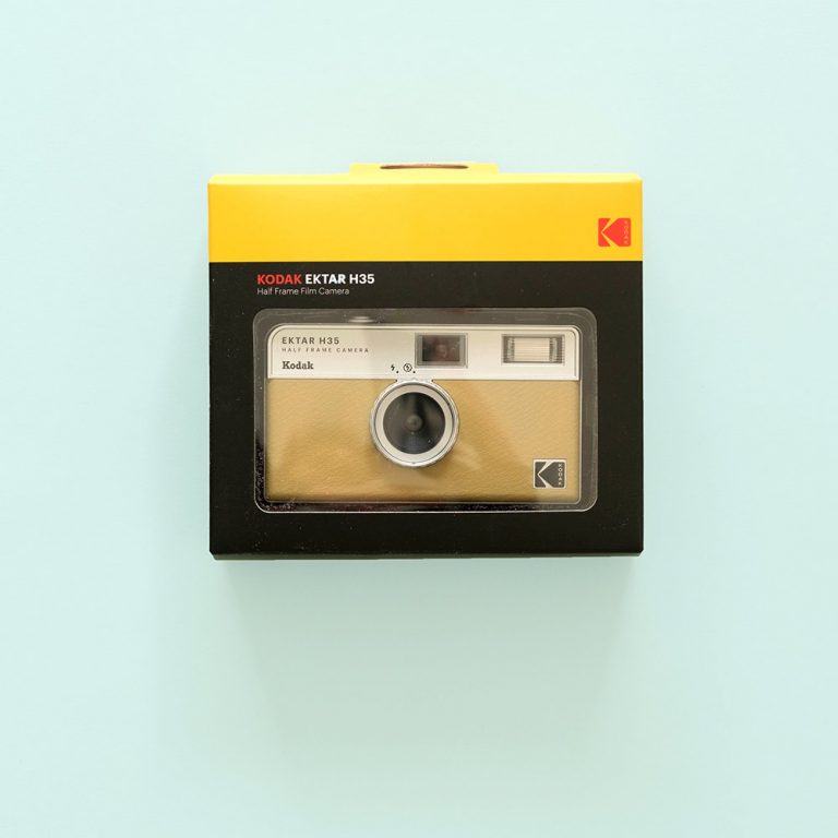 Kodak Ektar H35 - Sand