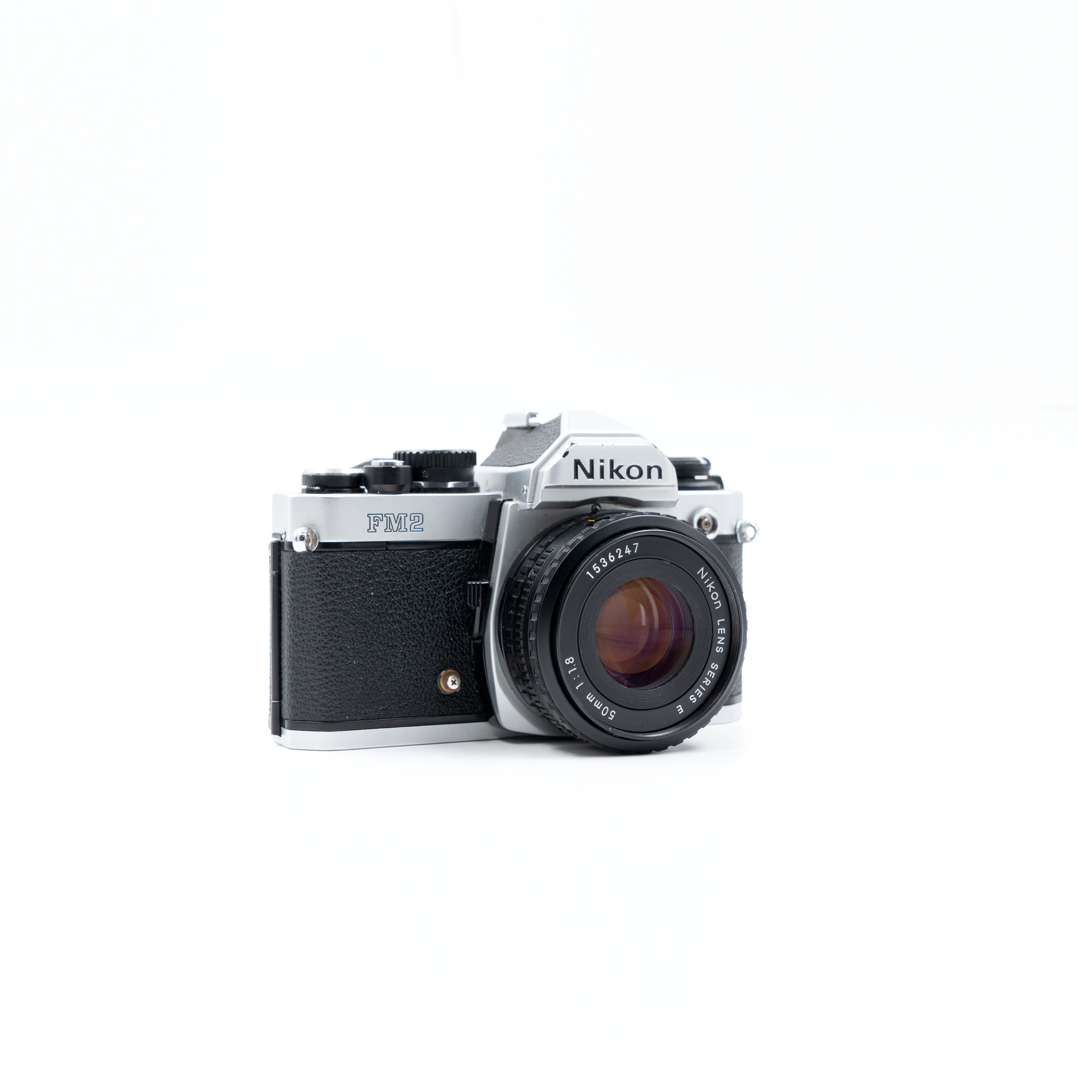 Nikon FM2 + 50mm F1.8 lens