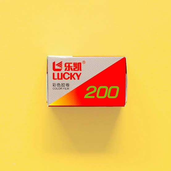 Lucky 200 - 35mm