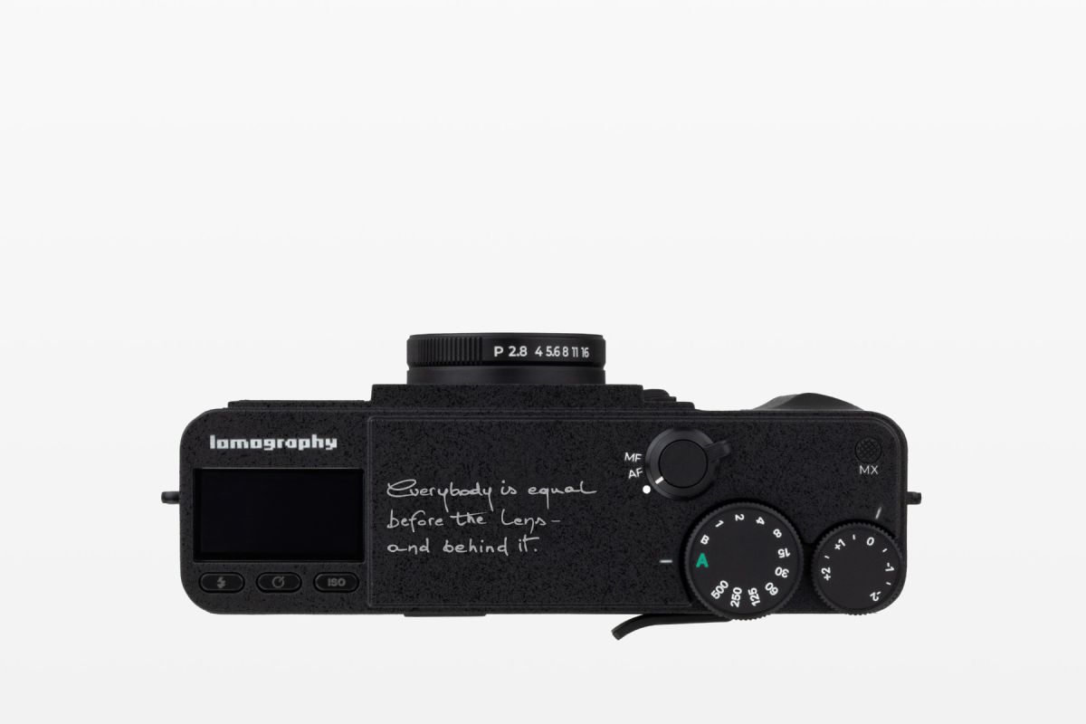 Lomo MC-A 35 mm Film Camera Black